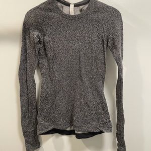 Lulu long sleeve shirt- no visible wear/stains